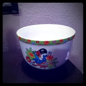 Fruit loops cereal bowl